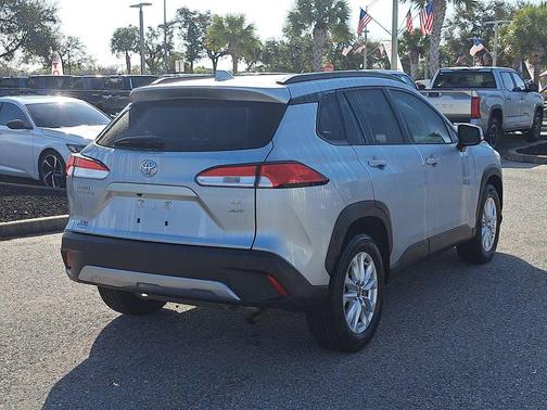 2023 Toyota Corolla Cross LE