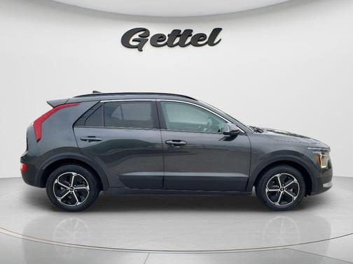 Graphite Gray 2023 Kia Niro EX