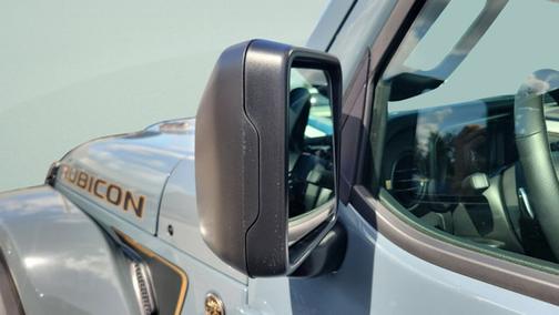 Anvil Clearcoat 2024 Jeep Wrangler Rubicon 392
