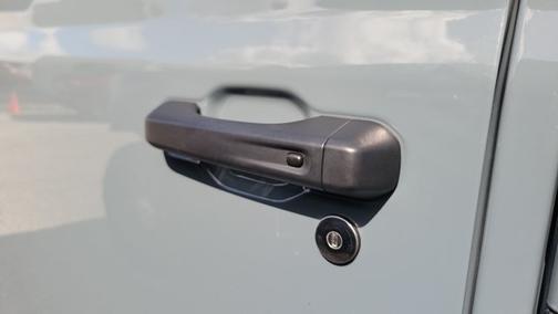 Anvil Clearcoat 2024 Jeep Wrangler Rubicon 392
