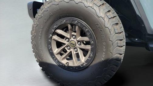 Anvil Clearcoat 2024 Jeep Wrangler Rubicon 392
