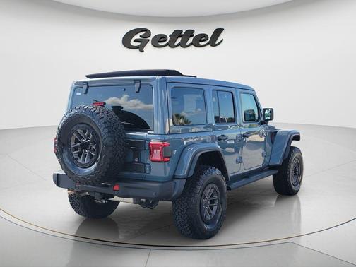 Anvil Clearcoat 2024 Jeep Wrangler Rubicon 392