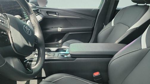 Midnight Black Metallic 2025 Toyota Camry SE