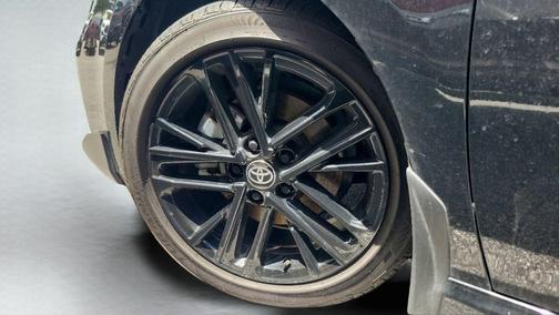 Midnight Black Metallic 2025 Toyota Camry SE