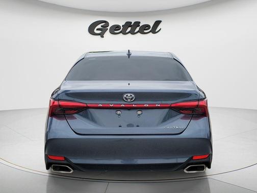 Harbor Gray Metallic 2019 Toyota Avalon Limited