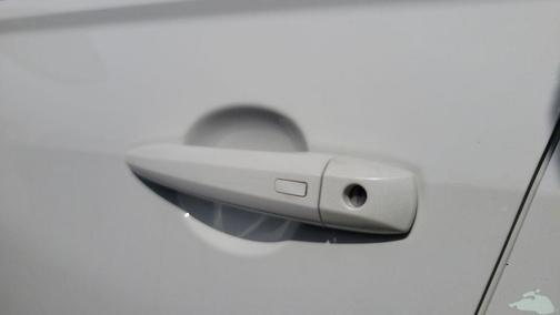 Glacier White 2021 Nissan Altima 2.5 SR