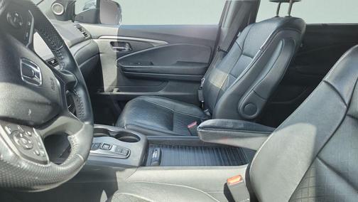 Crystal Black Pearl 2020 Honda Passport EX-L