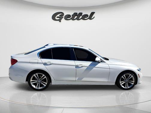 2018 BMW 330 i