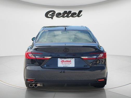 UNDERGROUND 2026 Toyota Camry SE