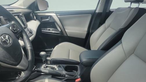 Magnetic Gray Metallic 2018 Toyota RAV4 Limited