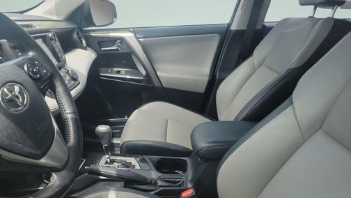Magnetic Gray Metallic 2018 Toyota RAV4 Limited