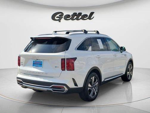 Snow White Pearl 2022 Kia Sorento Plug-In Hybrid SX