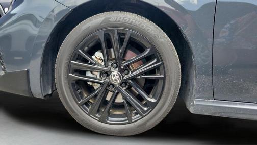 UNDERGROUND 2025 Toyota Camry SE