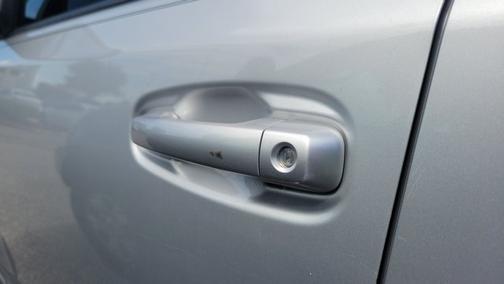 Classic Silver Metallic 2017 Toyota 4Runner SR5 Premium