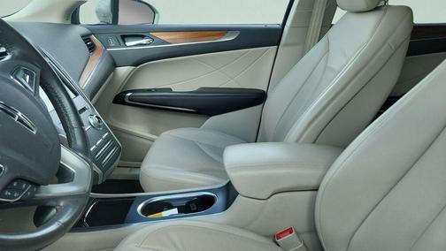 Mocha Metallic 2019 Lincoln MKC Select