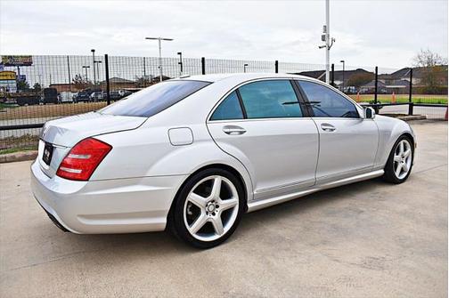 2013 Mercedes-Benz S-Class S550