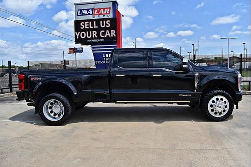 2023 Ford F-350 Lariat