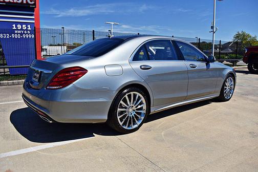 2014 Mercedes-Benz S-Class S550