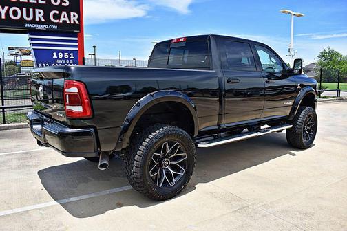 2024 RAM 2500 Laramie Crew Cab 4x4 6'4' Box