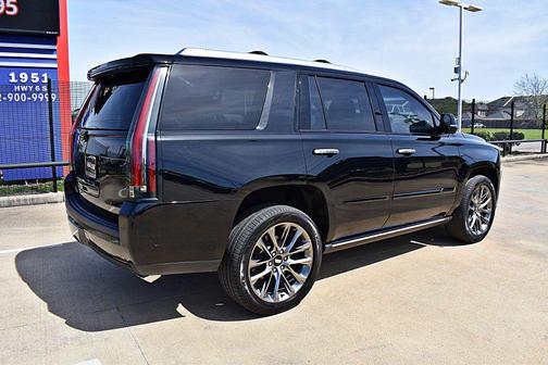 2019 Cadillac Escalade Premium Luxury