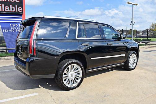 2020 Cadillac Escalade Premium Luxury