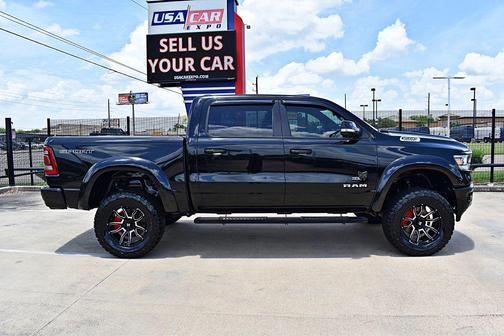 BLACK 2020 RAM 1500 Big Horn/Lone Star