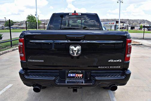 BLACK 2020 RAM 1500 Big Horn/Lone Star