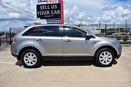 2008 Lincoln MKX Base