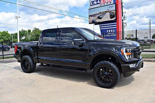 BLACK 2022 Ford F-150 XLT