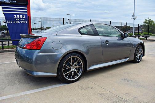 2014 INFINITI Q60 Base