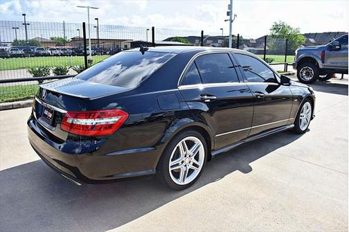 2012 Mercedes-Benz E-Class 4MATIC