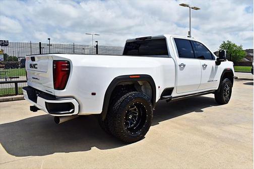 2024 GMC Sierra 3500 Denali Ultimate
