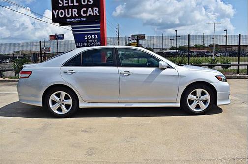 2010 Toyota Camry SE