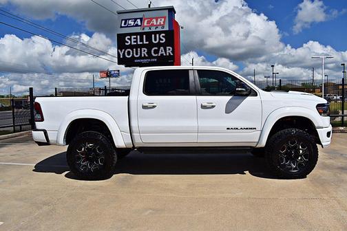 WHITE 2022 RAM 1500 Big Horn/Lone Star