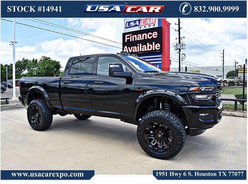 BLACK 2025 RAM 2500 Big Horn Crew Cab 4x4 6'4' Box