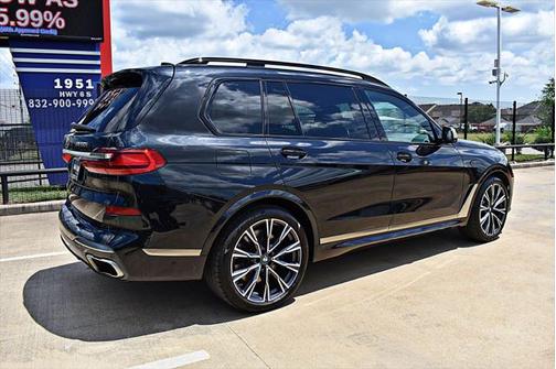 2020 BMW X7 M50i