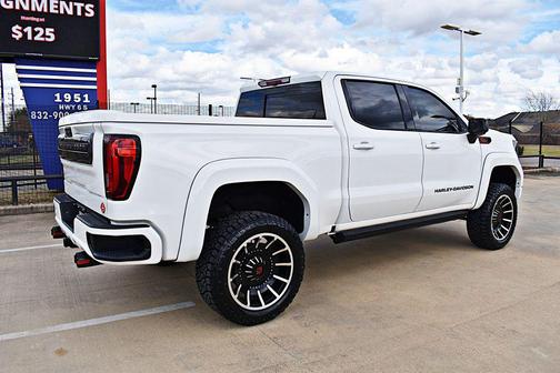 2022 GMC Sierra 1500 AT4