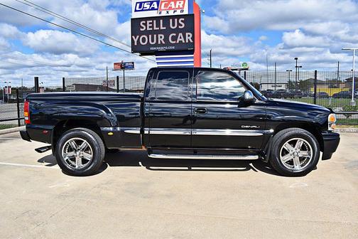 2002 GMC Sierra 1500 Denali Extended Cab