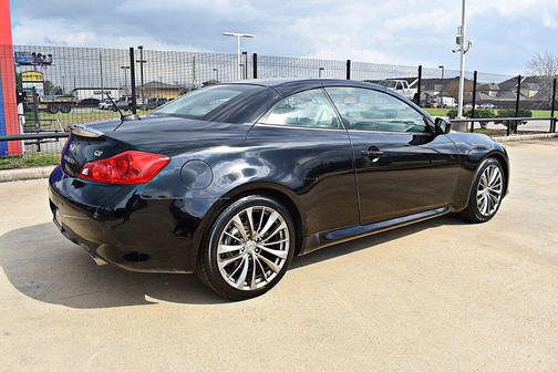 2012 INFINITI G37 Base