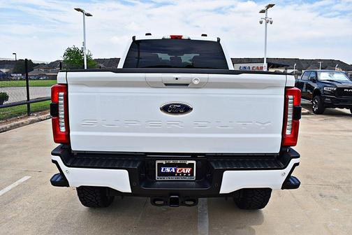 WHITE 2023 Ford F-250 XLT