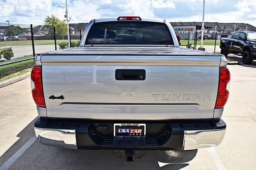 2018 Toyota Tundra SR5