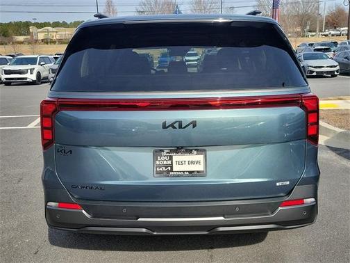 2026 Kia Carnival Hybrid SX