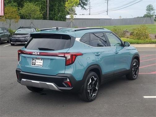 2025 Kia Seltos EX