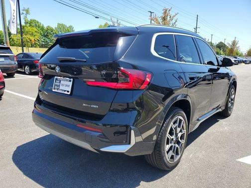 Black Sapphire Metallic 2024 BMW X1 xDrive28i