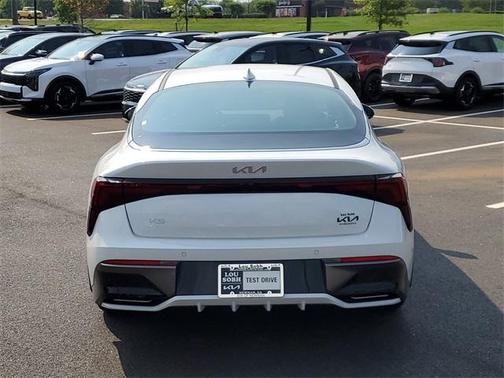 2025 Kia K5 LXS