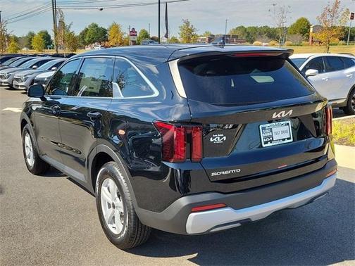 2026 Kia Sorento LX