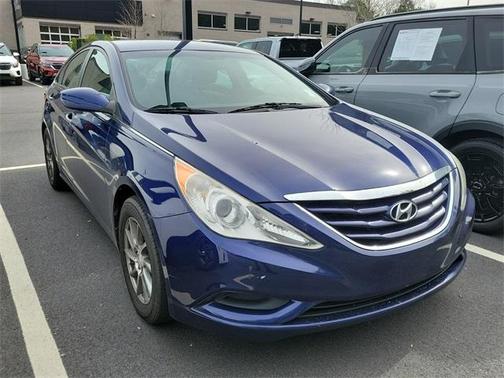 2012 Hyundai SONATA GLS