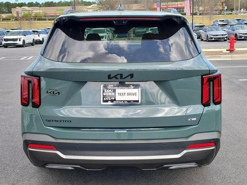 Green 2026 Kia Sorento Hybrid X-LINE SX PRESTIGE