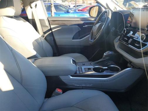 2020 Toyota Highlander Hybrid Limited