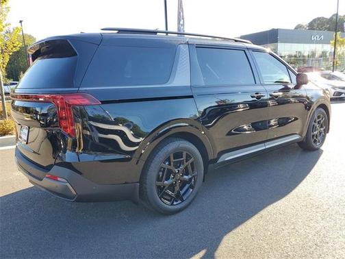 2026 Kia Carnival SX